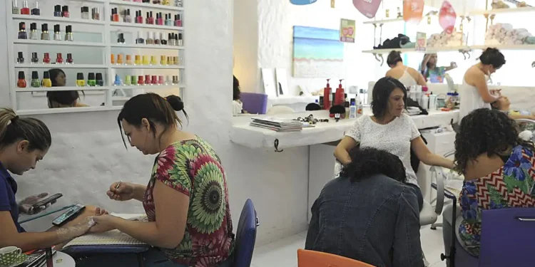 Bolsa Família não retira mulheres do mercado de trabalho, diz FMI