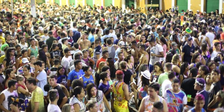 Mela-Mela começa neste sábado no Carnaval do Aracati 2026