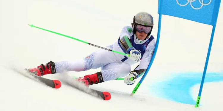 Lucas Pinheiro conquista 1° ouro para o Brasil em Olimpíada de Inverno