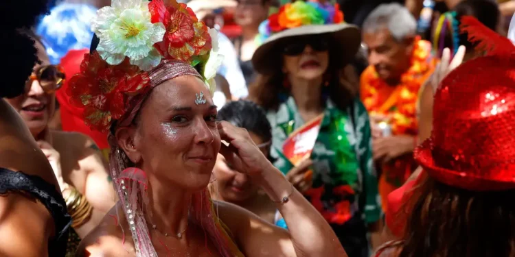 Retorno de investimento em carnaval é maior que em áreas da indústria