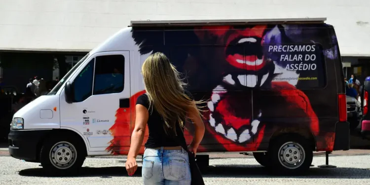 Assédio no trabalho: saiba como reunir provas para denunciar crime