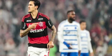 Flamengo vence Cruzeiro com gols de Pedro e Carrascal