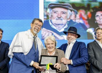 Lula destaca importância de terras raras do Brasil para América do Sul