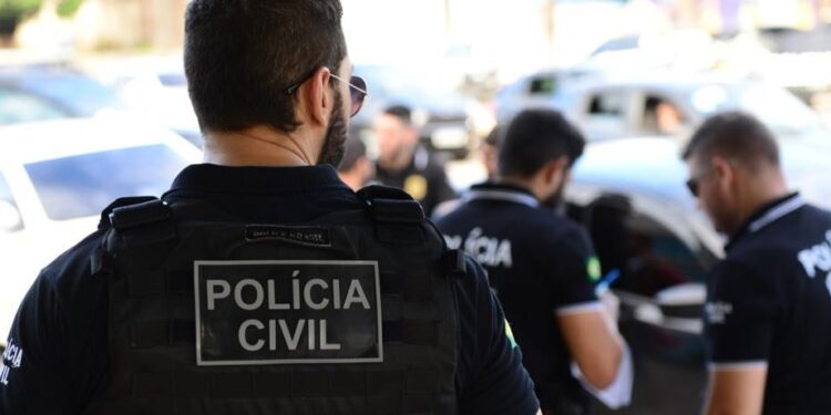 Polícia Civil cumpre mandado de prisão por homicídio em Fortim