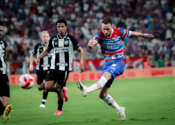 Fortaleza e Ceará empatam pelo primeiro jogo da final do Cearense