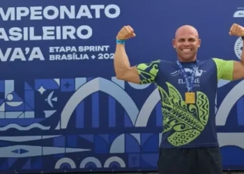 Paratleta aracatiense Elione Sousa conquista dois ouros no Campeonato Brasileiro de Canoa Havaiana