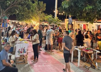 Feira Empreender com Arte movimenta bairro São Francisco com artesanato e empreendedorismo