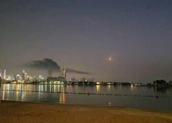 Emirados Árabes Unidos custeará despesas de turistas retidos e prejuízos em empreendimentos após ataques do Irã