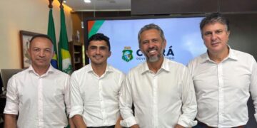 Ao lado do Ministro Camilo Santana, Governador Elmano autoriza escola em tempo integral em Icapuí