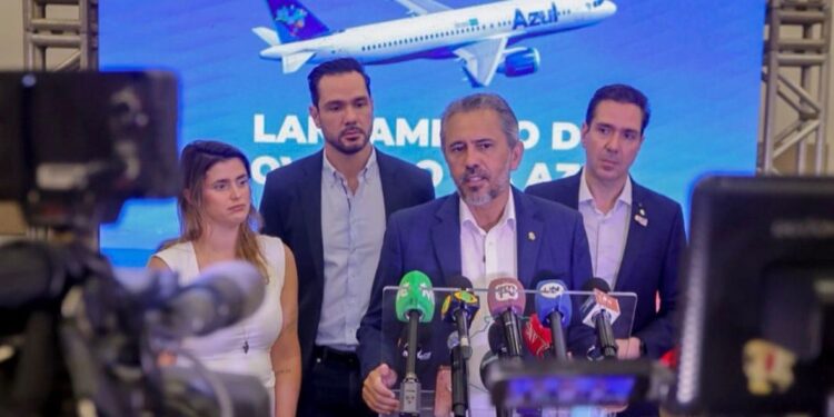 Aracati terá novo voo comercial para Belo Horizonte pela Azul Linhas Aéreas, anuncia governador