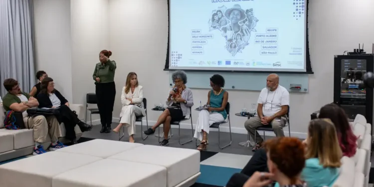 Sete em cada dez mulheres relatam já terem sofrido assédio, diz estudo