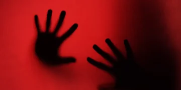 Crime de estupro: entenda os agravantes e punições previstas em lei