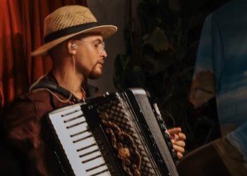 Beco da Paixão recebe programação com arte e cultura na Praia de Quixaba