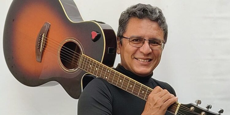 Sextou da Sinal apresenta Egberto Lima