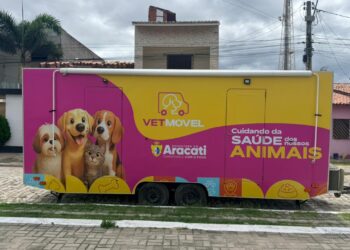 Vetmóvel de Aracati atende esta semana na Praça da Coluna
