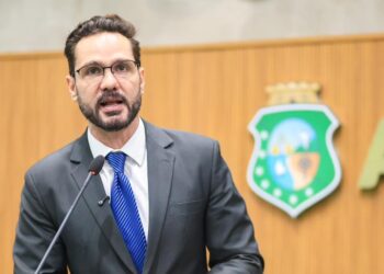 Deputado Guilherme Bismarck comemora o crescimento de 43% no turismo internacional no Ceará