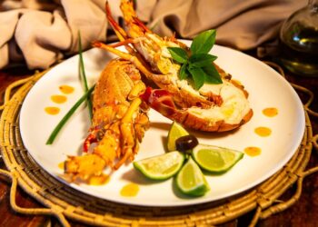 XVIII Festival da Lagosta movimenta Icapuí com culinária, regata e economia criativa