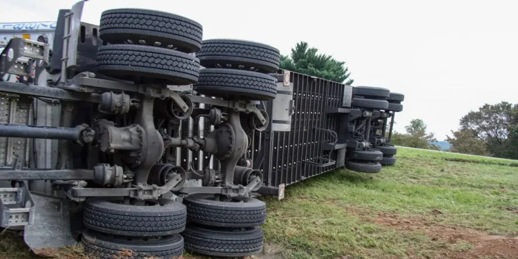 PRF registra 84 mortes e 1.167 feridos nas estradas durante feriado