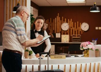 Nova Ficha Digital de Hóspedes agiliza o check-in em mais de 3 mil meios de hospedagem de todo o Brasil