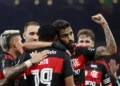 Flamengo reage e vence Santos de virada por 3 a 1 no Brasileirão