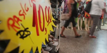 Mercado eleva previsão da inflação para 4,71% este ano