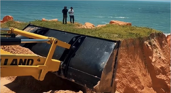 Aracati intensifica ações para conter impactos nas falésias da Vila dos Estevãos