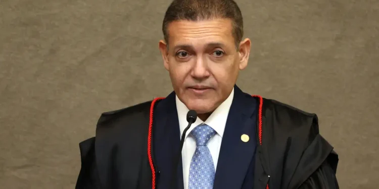 Desafio do TSE é conter uso ilegal de IA na eleição, diz Nunes Marques