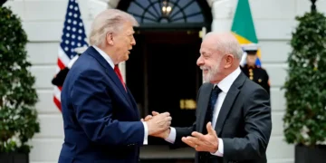 Reunião muito produtiva com o presidente dos Estados Unidos, diz Lula na Casa Branca