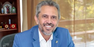 Governador do Ceará decreta ponto facultativo na sexta-feira, dia 5 de junho, após o feriado de Corpus Christi