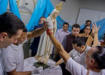 Momento de acolhida marca passagem da imagem peregrina de Nossa Senhora de Fátima em Aracati