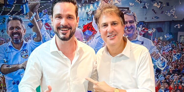 Deputado Guilherme Bismarck se reúne com Senador Camilo Santana