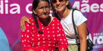 Nossa Rua Grande Especial Dia das Mães reúne centenas de pessoas em manhã de homenagens e lazer em Aracati