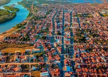 Aracati e Fortim ganham destaque em projeto da Alece que atualiza limites intermunicipais no Ceará