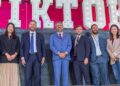 Em Nova Iorque, governador Elmano de Freitas participa de reunião com representantes do TikTok