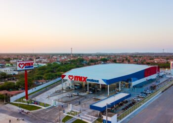 Setor de supermercados registra faturamento histórico de R$ 1,14 trilhão no Brasil