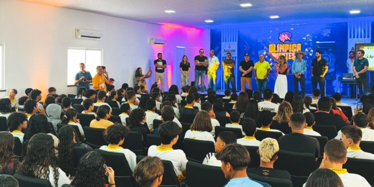Aracati lança programa “OlimpicaMentes” que une tecnologia, raciocínio lógico e o universo dos E-games
