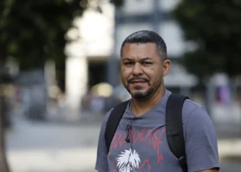 Trabalhadores planejam mais tempo com a família com fim da 6×1