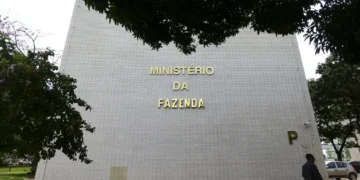 Fazenda alerta sobre falso site do Novo Desenrola