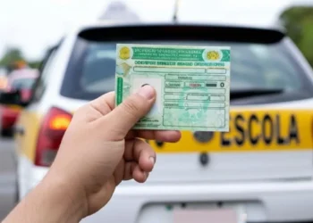 Governo lança sistema para aluno buscar instrutor e autoescola