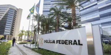 Em ação com a Interpol, PF prende em Dubai hacker do caso Banco Master