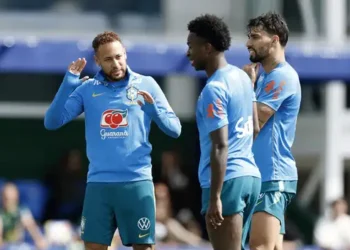 Ancelotti define seleção para jogo com Panamá e garante Neymar na Copa