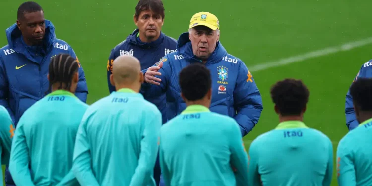 Estudo sinaliza que internet já está em clima de Copa do Mundo no país
