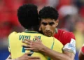 Vinícius Júnior admite atuação ruim do Brasil: “Precisamos melhorar”