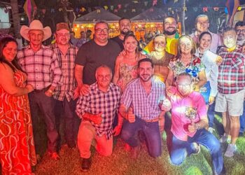 Autoridades e amigos marcam presença no São João da Câmara de Vereadores do Aracati