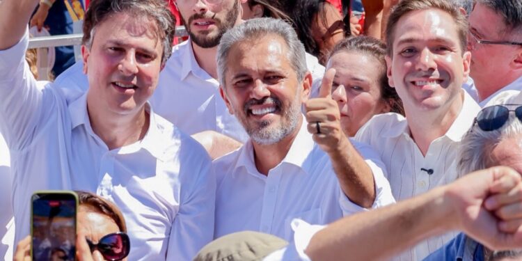 Festa do Pau da Bandeira de Santo Antônio movimenta Barbalha com fé, cultura e geração de renda