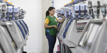 Indústria cearense registra segundo maior saldo de empregos do Nordeste