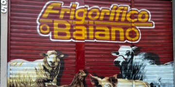 Frigorífico O Baiano completa 2 anos e quem ganha o presente é você; confira as ofertas