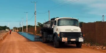 Aracati: Iniciada pavimentação asfáltica do Córrego da Ubarana à BR-304