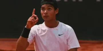 Guto Miguel se torna 1º brasileiro campeão juvenil em Roland Garros