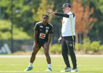 Ancelotti admite mudanças contra Haiti e desconversa sobre Endrick